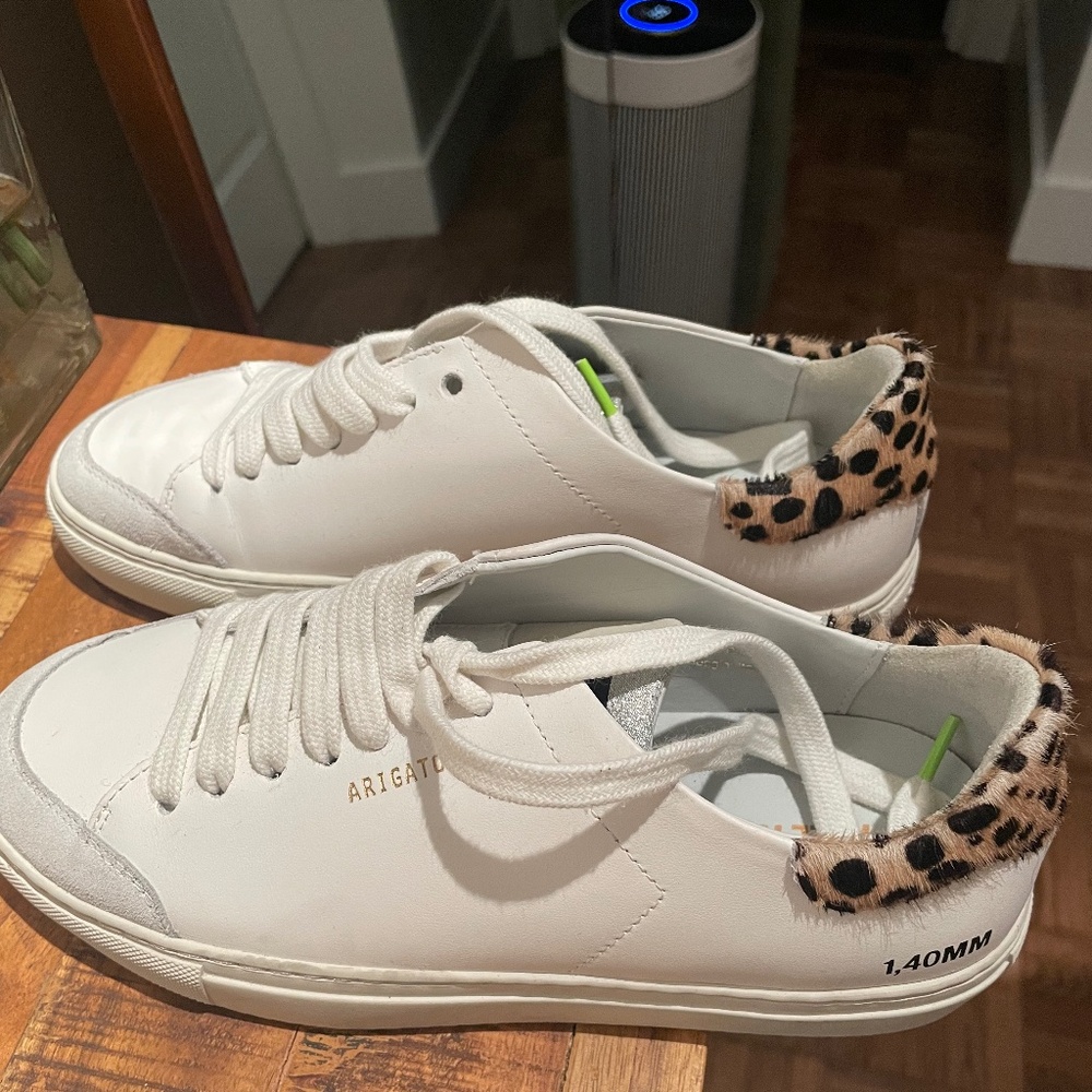 Axel Arigato Women's White Clean 90 Animal Low-Top Sneakers size 6.5